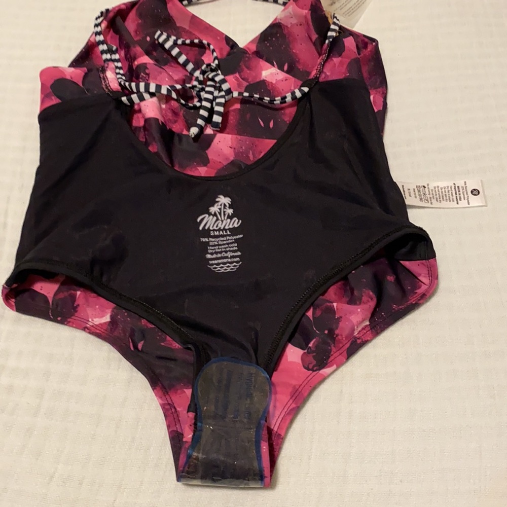 Mona One piece swim - Picture 5 of 6